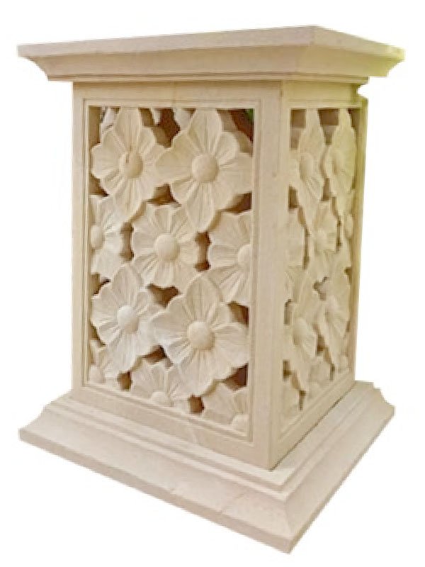 Sandstone Square Flower Lamp